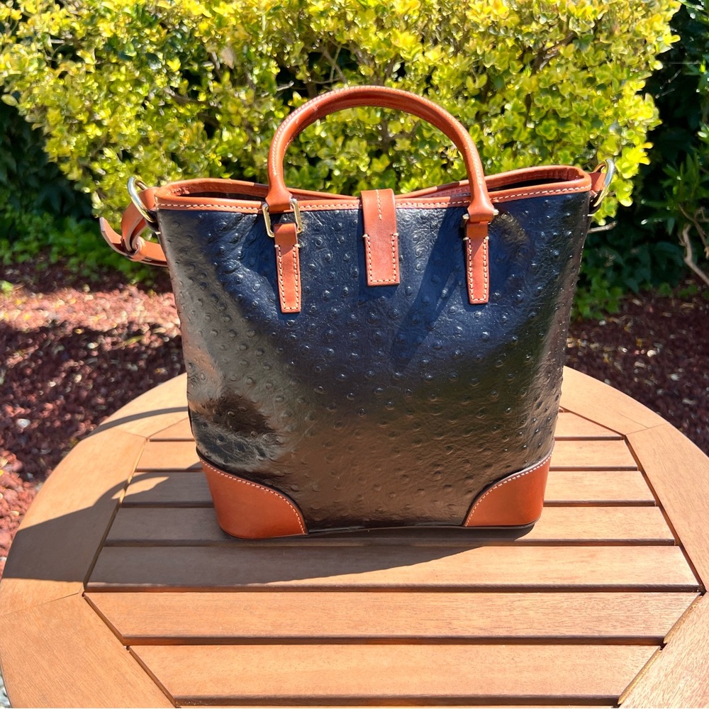 Dooney & Bourke Black and Tan Tote Bag - Picture 2 of 8